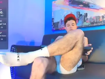 Chaturbate Nude Webcam of kevinn_blue