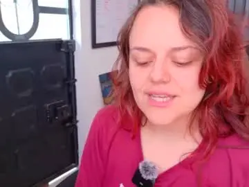 Chaturbate Live Sex Cam of scarlett77_