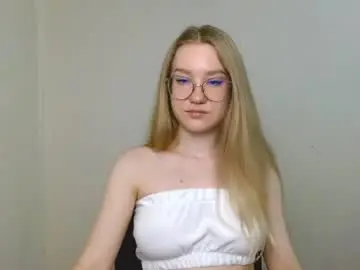 Chaturbate Best live sex cam show of abbymoore__