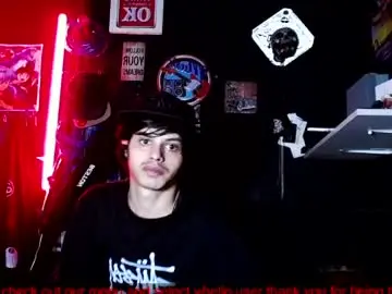 Chaturbate Free Porn Cam of drumcore_01
