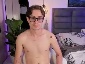 Chaturbate Watch Live Sex Cams of archiekingss