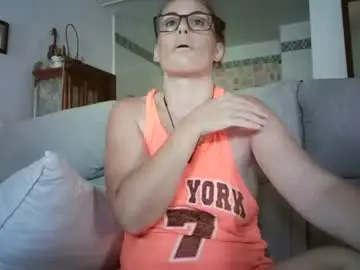 Chaturbate Watch Live Sex Cams of lolahueso