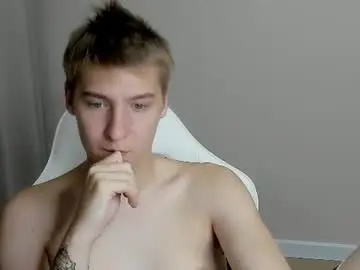 Chaturbate Adult Video Chat of mrsexycum4u