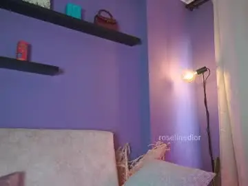 Chaturbate Live Porn of roselinedior
