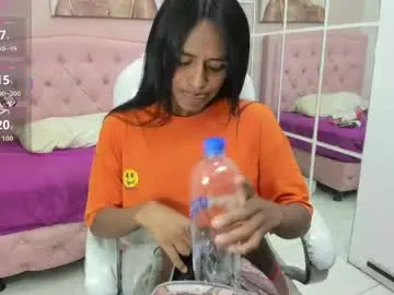 Chaturbate Watch Live Sex Cams of enyelin