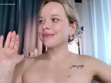 Chaturbate Free Porn Cam of milly_shy