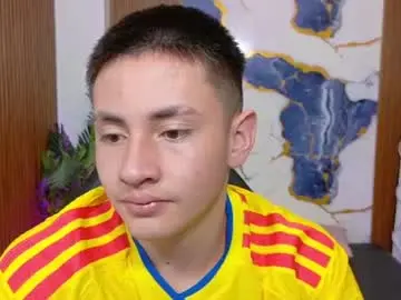Chaturbate Watch Live Sex Cams of andres_tay