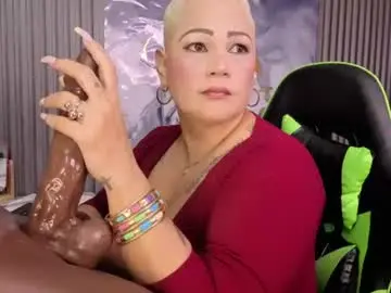 Chaturbate Sex Cam of gianellacox