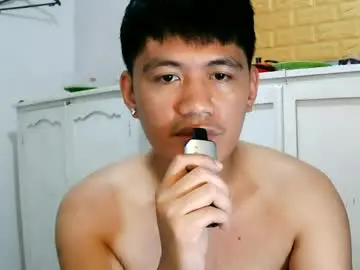 Chaturbate Live Sex Cam of your_love_miaka