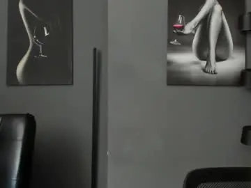 Chaturbate Live Sex Cam of karlyjons_