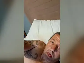 Chaturbate Free Live Porn of paulmoore5980323067
