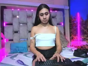 Chaturbate Nude Webcam of mahiara_hot
