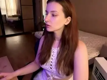 Chaturbate Live Sex Cam of stella_rass