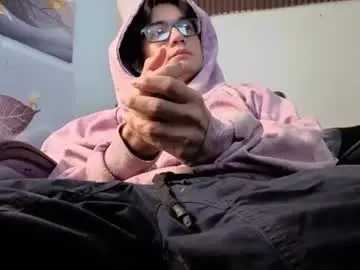 Chaturbate Free Porn Cam of davoxer