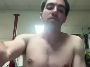Chaturbate Live Sex of shirtlesshunk15