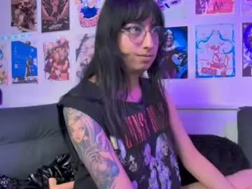 Chaturbate Adult Video Chat of snowblack_