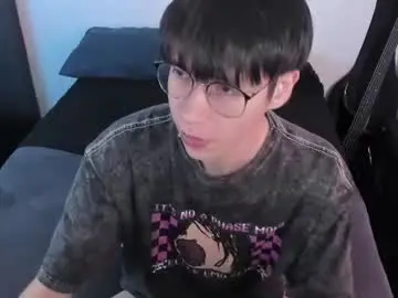 Chaturbate Adult Webcams of andy_bankai