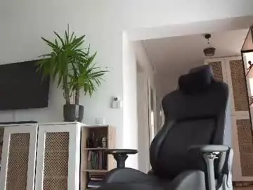 Chaturbate Nude Webcam of kevinandresxx
