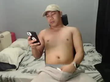 Chaturbate Watch Live Sex Cams of asianlatinoboy