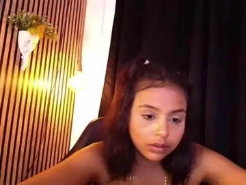 Chaturbate Adult Webcams of tiny_cherry