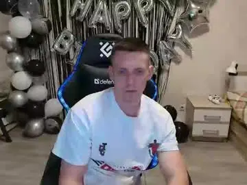 Chaturbate Free Porn Cam of mikimaus0101