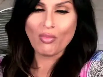 Chaturbate Live Sex Cam of kxaxmichelle