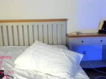 Chaturbate Free Live Porn of lindamei