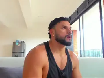 Chaturbate Live Porn of jackson_wayne__