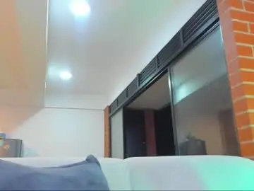 Chaturbate Live Porn of jackson_wayne__