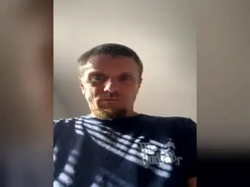 Chaturbate Live Sex Cam of kcdowdy90