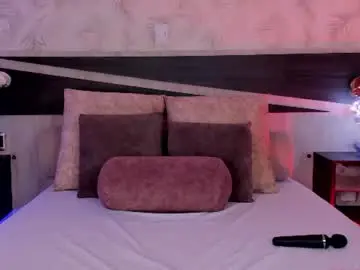 Chaturbate Live Sex Cam of natalia_cruzz