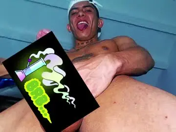 Chaturbate Live Porn of andres_cond