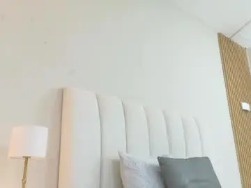 Chaturbate Live Sex Cam of valeriajolie