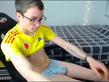Chaturbate Live Porn of charlieseyer