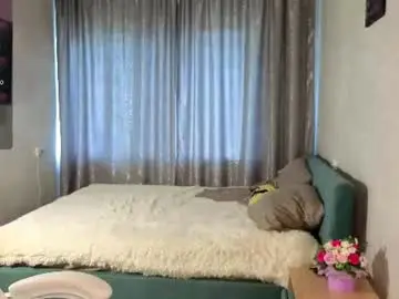 Chaturbate Best live sex cam show of mira_star_007