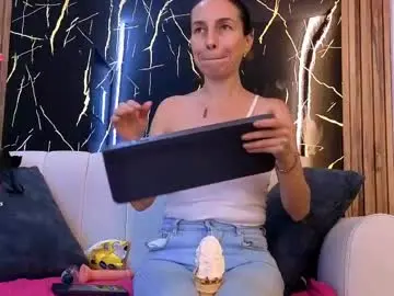Chaturbate Live Porn of starlight_mature23_aws