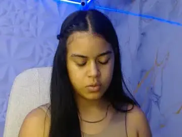 Chaturbate Free Porn Cam of ashley_thonsom18