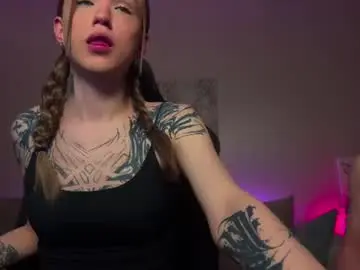 Chaturbate Sex Chat of twiinkie_pie