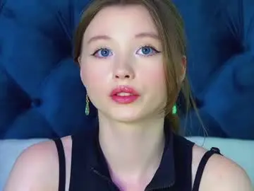 Chaturbate Free Live Porn of keiraace