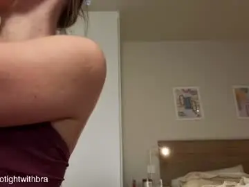 Chaturbate Adult Webcam of tootightwithbra