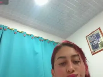 Chaturbate Sex Cam of aurora_petit_