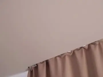 Chaturbate Live Sex Cam of sweetyoops