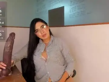 Chaturbate Adult Video Chat of juli_casanova