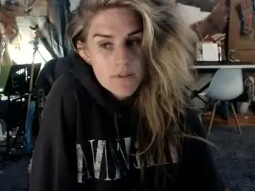 Chaturbate Sex Cam of katiecutie_5