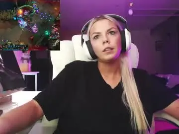 Chaturbate Best Webcam of tinykylie