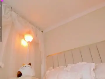 Chaturbate Free Porn Cam of your_petite18