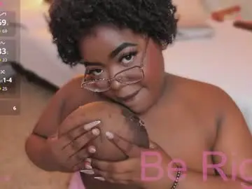 Chaturbate Adult Webcams of ayanaa_ebony_