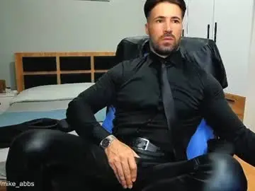 Chaturbate Private Sex Chat of mikestrip