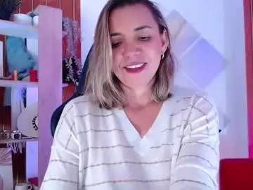 Chaturbate Adult Video Chat of milfsecret69