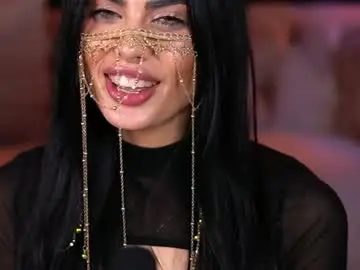 Chaturbate Best live sex cam show of ravennadarcy